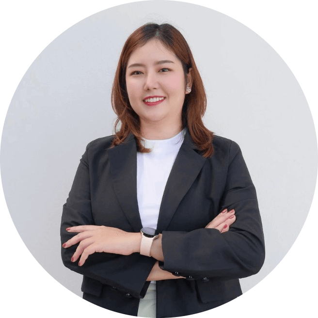 คุณพัชรี พาตินธุ
