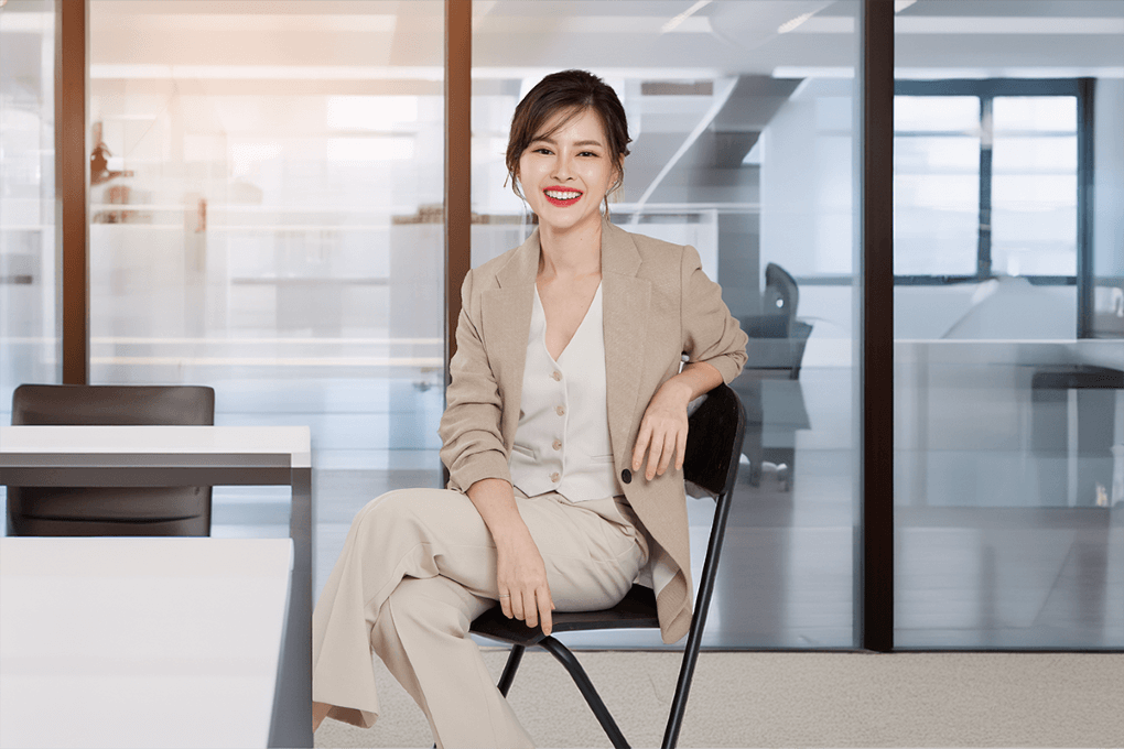 คุณธัญนิตย์ พัฒนนรากฤษฎิ์