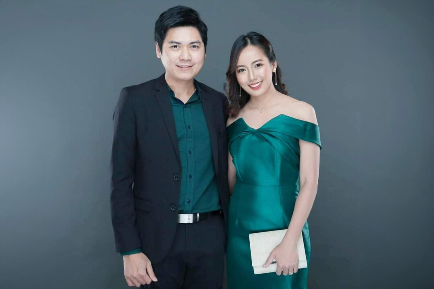 คุณ ภูวดล ทองวงษ์