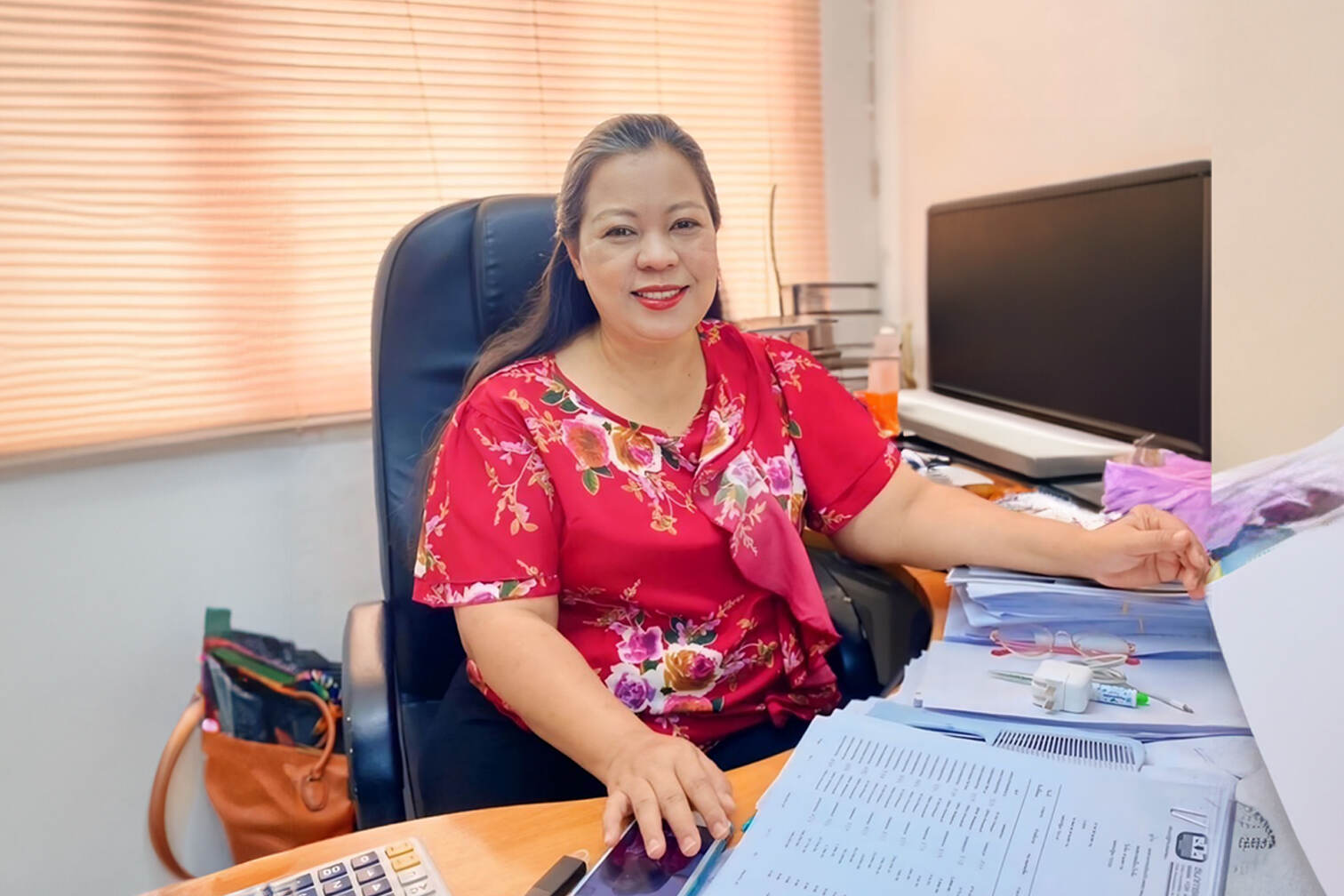 คุณ พอนศิฏกาญจน์ แสงวันทอง